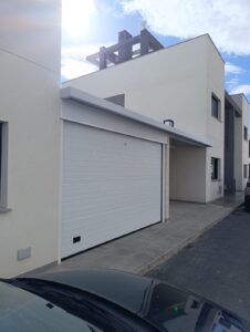 Puertas seccionales Muchamiel de gran calidad Puertas seccionales en muchamiel